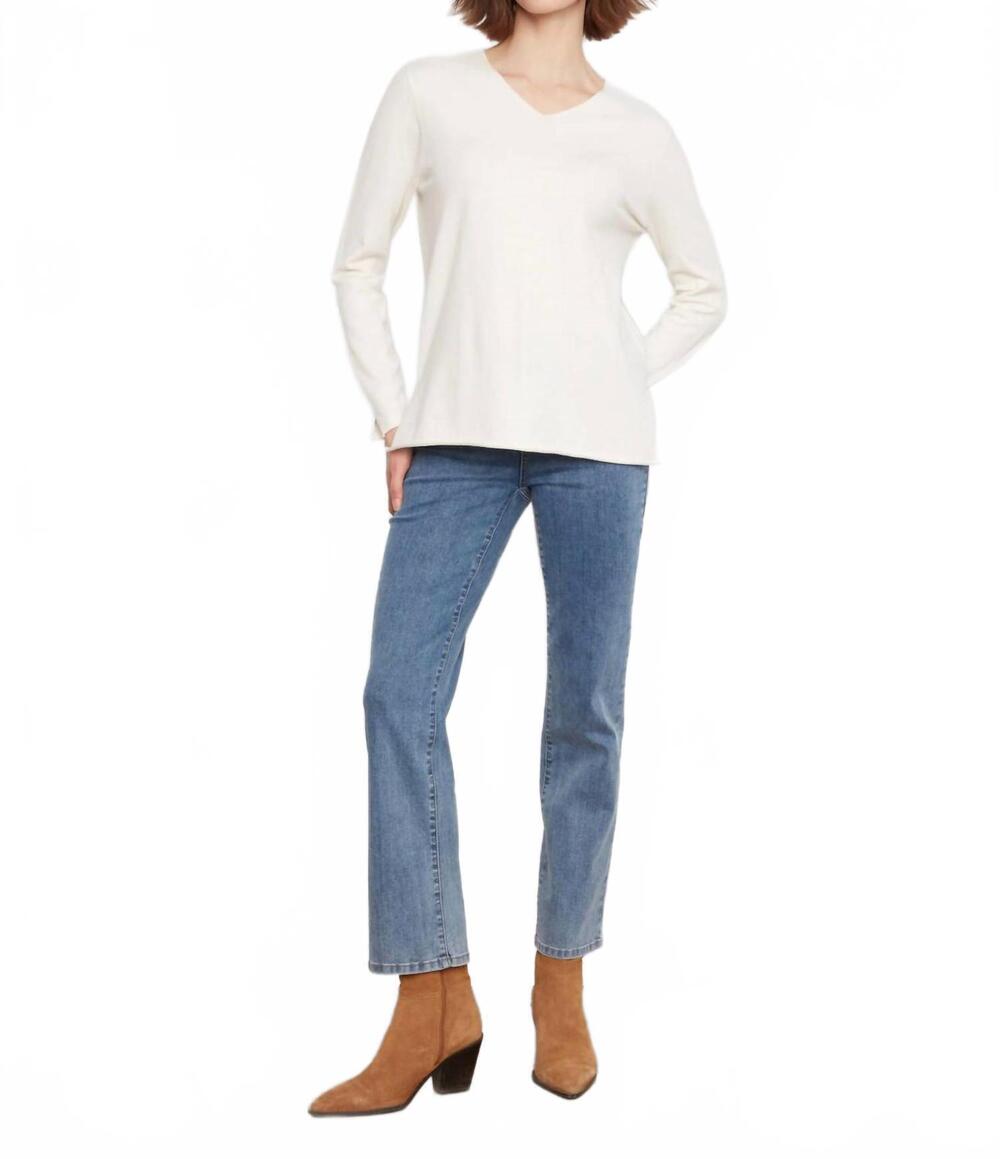 NEW CHARLIE B solid basic v-neck sweater in ecru